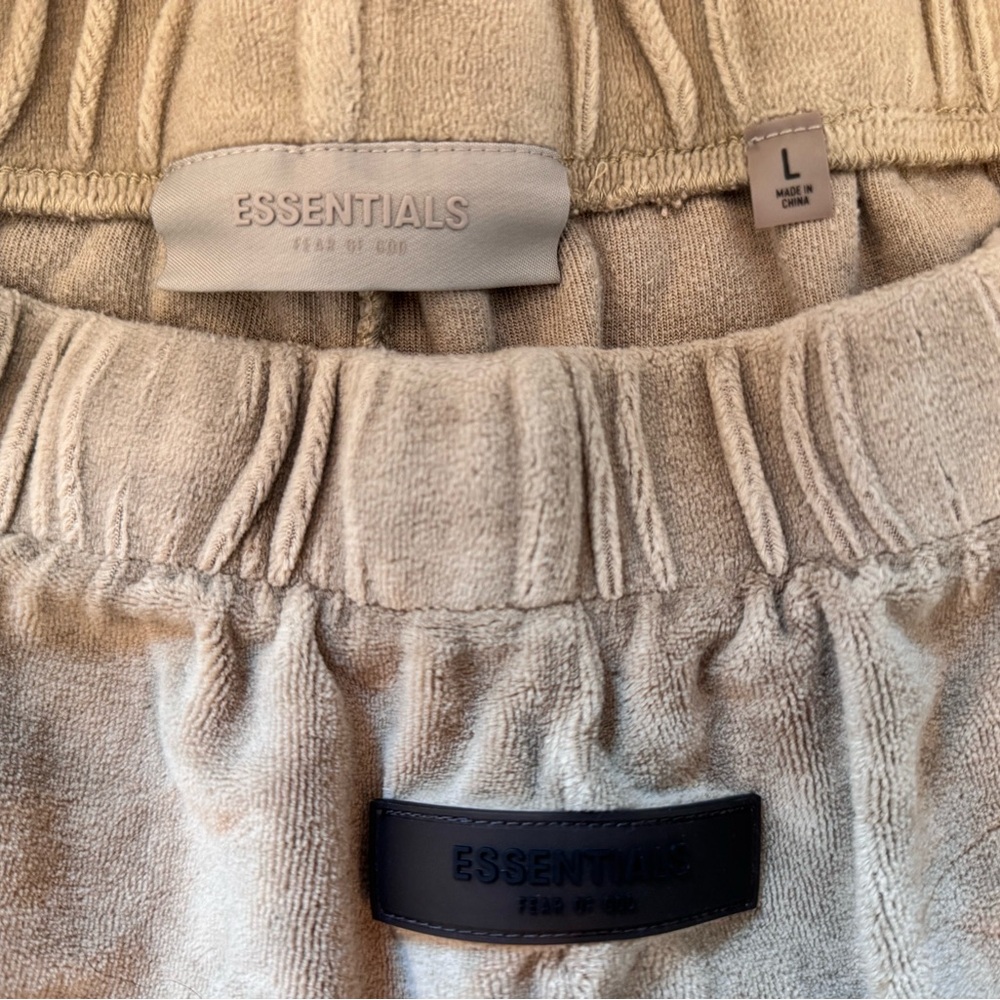 Fear of God Essentials Women's Velour Beach Short Oak Tan, Large - Picture 4 of 6
